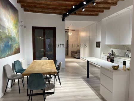Piso reformado en alquiler en El Gòtic, Barcelona - Photo 4