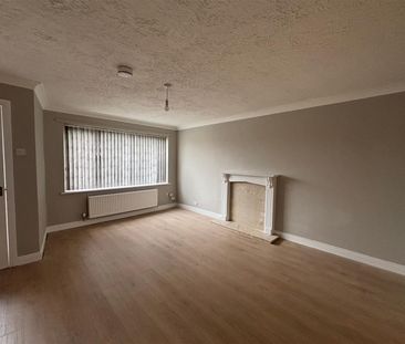 To Let 3 Bed House - Semi-Detached Archway, Mold £995 pcm - Photo 3