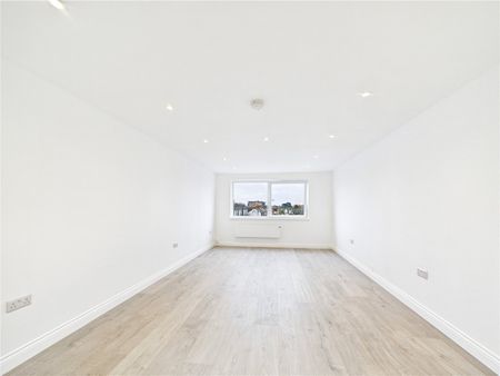 Mildmay Court, Mildmay Road, Chelmsford, Essex, CM2 0DY - Photo 4