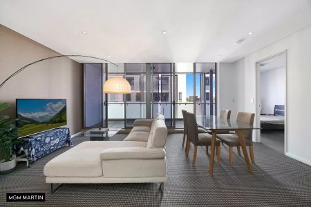 MGM MARTIN - TWO BEDROOM APARTMENT - Photo 3