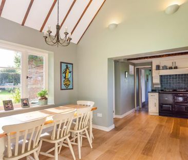 3 bedroom cottage to rent - Photo 6