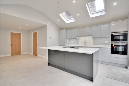 3 bedroom house to rent - Photo 3