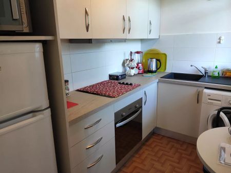 À louer ? Grand T1 Bis Meublé ? Hyper Centre de Tours - Photo 2