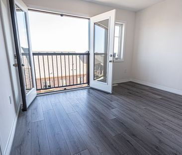 For Lease - 19 Bavin Street, Clarington, Ontario - Photo 1