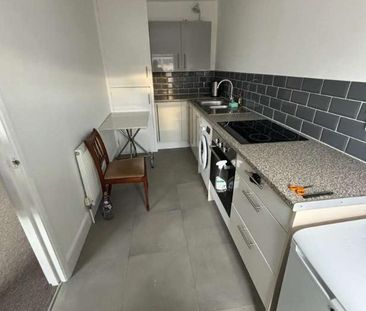 Albert Road, Bognor Regis, PO21 - Photo 2