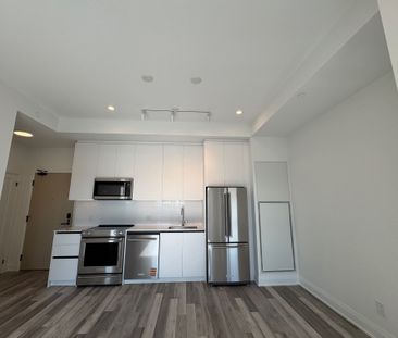 For Lease - 3250 Carding Mill Trail Unit# 530, Oakville, Ontario - Photo 6