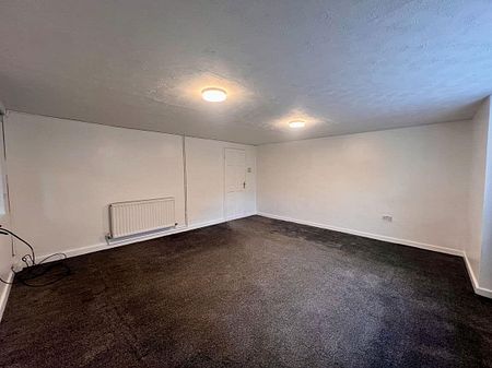 Basement Flat, Knowsley Road, Southport - Photo 4