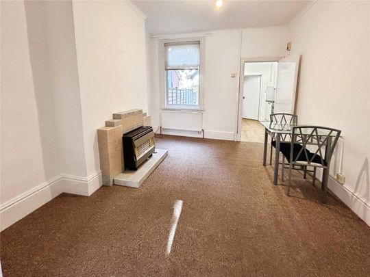 Waveley Road, Coundon, Coventry, West Midlands, CV1 - Photo 1