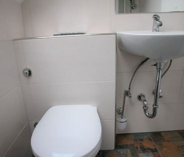 FLATmix.de / Komplett möblierte 2-Zi-Kü-Bad-SÜDBALKON-Whg..., mit W... - Photo 1