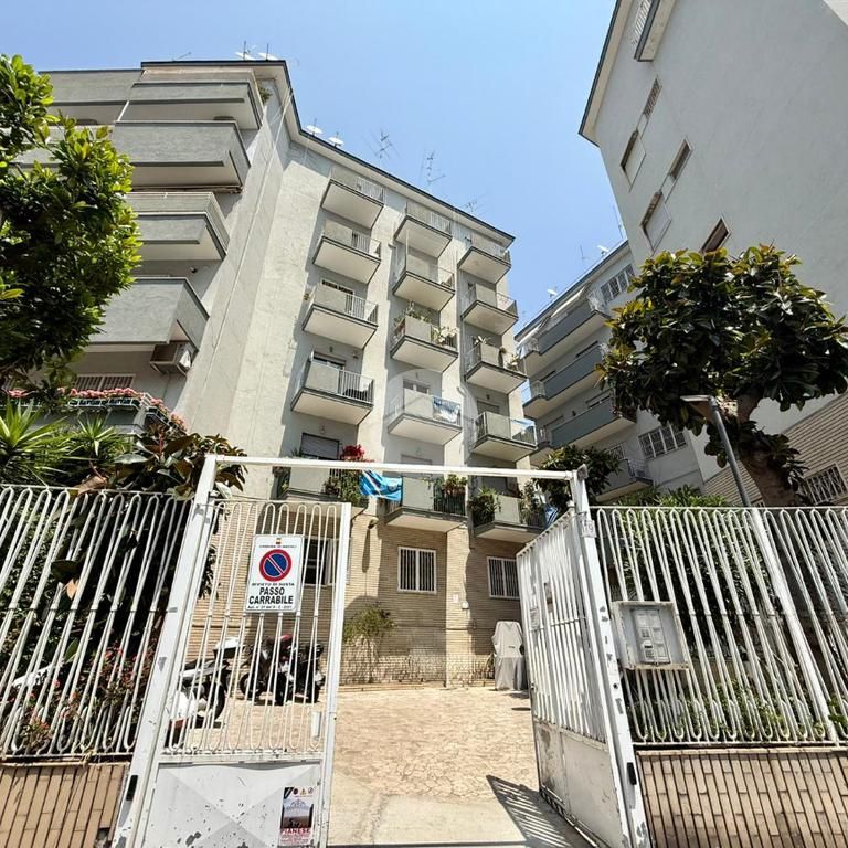 Trilocale in affitto - Photo 2