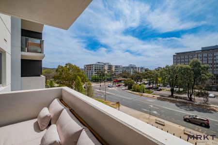 71/10 Ipima Street, Braddon ACT 2612 - Apartment For Rent | Domain - Photo 2