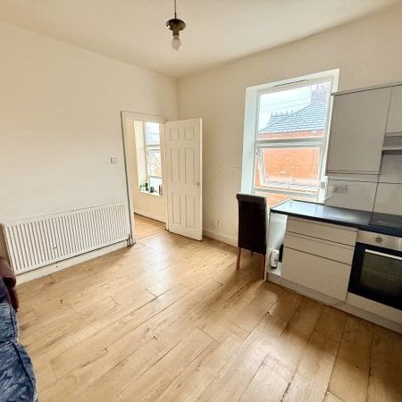 Monks Road, Lincoln, LN2 5HX, Property for rent - Photo 4