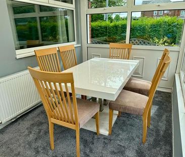 3 bedroom bungalow to rent - Photo 1