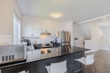 For Lease - 749 Eminence Street, Barrhaven, Ontario - Photo 2