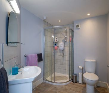 Town Centre, Mitchelstown, Cork - Photo 2