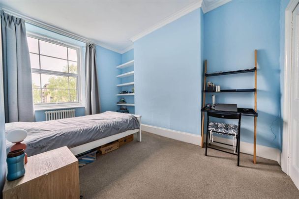 Cotham Grove, Bristol - Photo 1