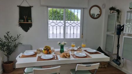 Casa o chalet de alquiler en Calle Los Vecinos, 7b, Los Pacos - Photo 2
