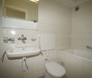 2 Zimmer, 32 m², 1. Stock - Photo 2