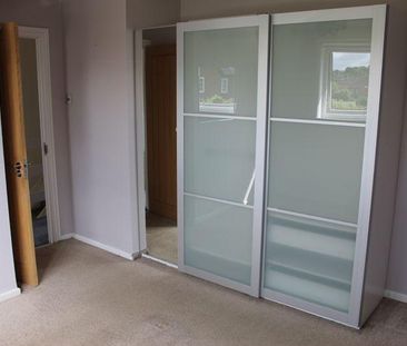 3 bedroom semi-detached house to rent - Photo 6