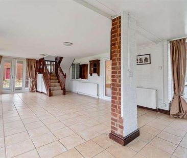 Watling Street, Wall, Lichfield, WS14 - Photo 3