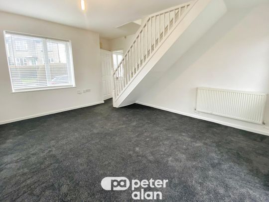 Duffryn Crescent, Llanharan, PONTYCLUN - Photo 1