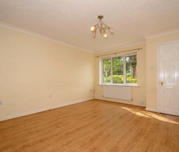 2 bedroom end of terrace house to rent - Photo 1