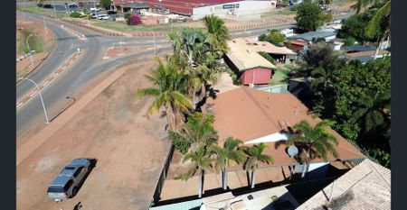 Well located 3 bedroom home - Photo 5