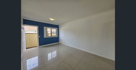 Super Central Location - Photo 3