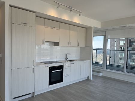 For Lease - 5 Quarrington Lane Unit# 1903, Toronto, Ontario - Photo 3