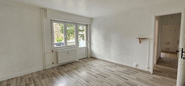 Location Appartement 4 pièces 71m² ILLZACH 68110 - Photo 1