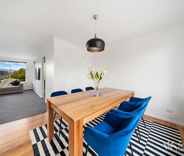 Family Home in Convenient Kingston Location - Photo 2