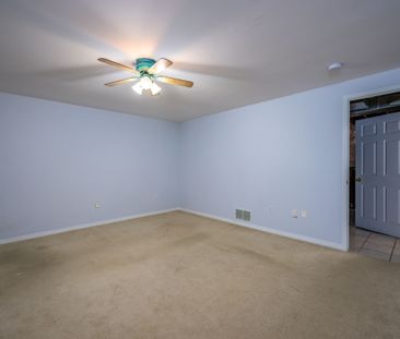 For Lease - 70 Chapman Court Unit# 61, London North, Ontario - Photo 4