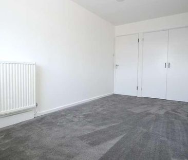 Jago Close, London, SE18 - Photo 2