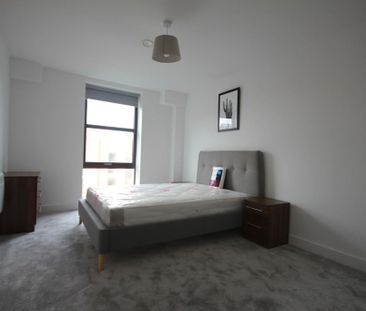 2 bedroom apartment to rent - Photo 4