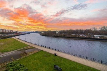 Quayside, Newcastle Upon Tyne, NE1 - Photo 3