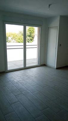 Location Appartement 2 pièces 40m² COUTANCES 50200 - Photo 1