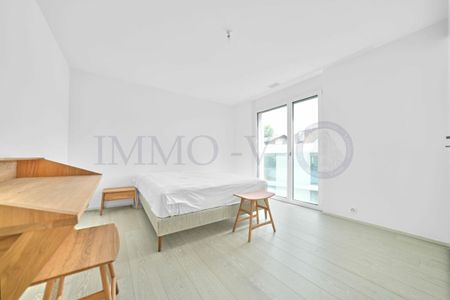 STANDING WITH LARGE BALCONY-TERRACE AND PANORAMIC VIEW - Foto 4
