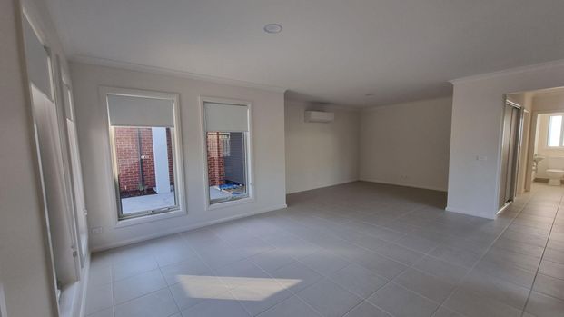 Unit 3/31 Hensley Court - Photo 1