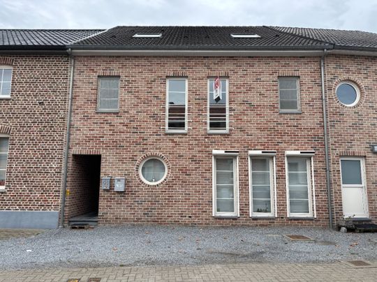 Instapklaar duplexappartement in Heers - Photo 1