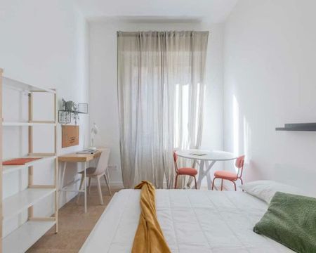 Viale Carlo Espinasse, Milan, Lombardy 20156 - Photo 4