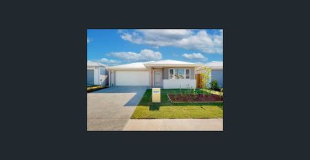 Charming 4 Bedroom home in Banya! - Photo 5