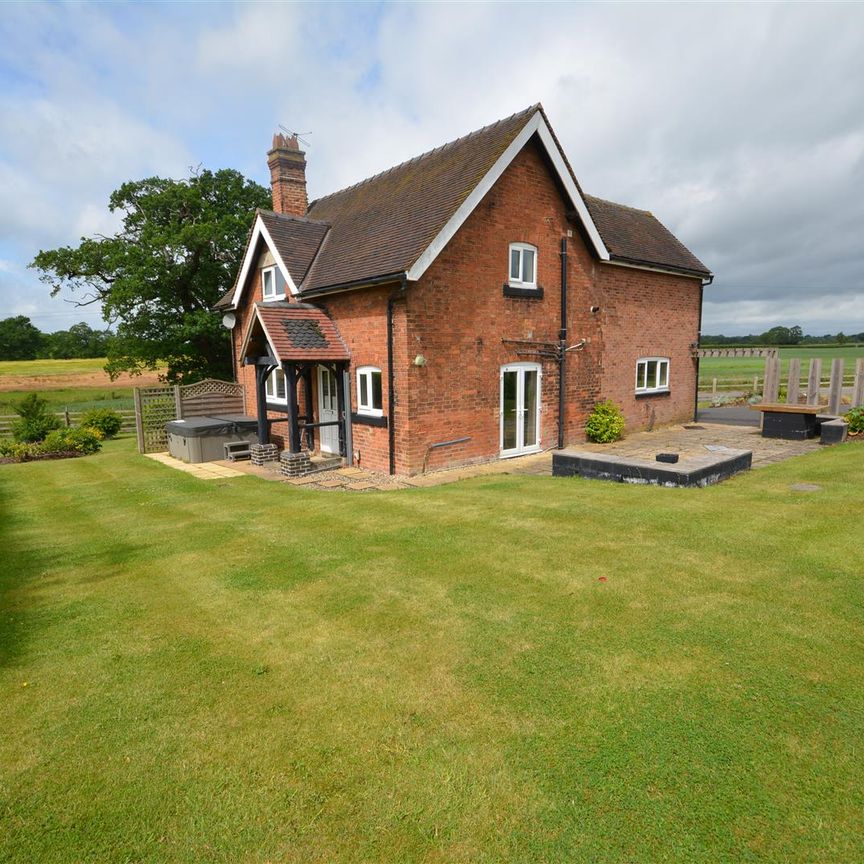 Ardsley Cottage, Hoargate Lane, Longford, Ashbourne, DE6 3AG - Photo 1