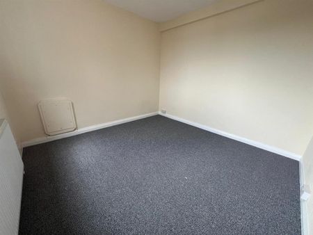 3 BED Duplex To rent - Photo 5