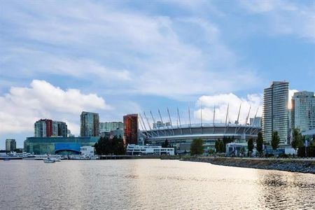 919 Station Street condo — Vancouver, BC (2-Bedroom) - 2 Bedroom - Photo 3