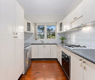 41 Beaconsfield Road, Chatswood NSW 2067 - House For Rent | Domain - Photo 4
