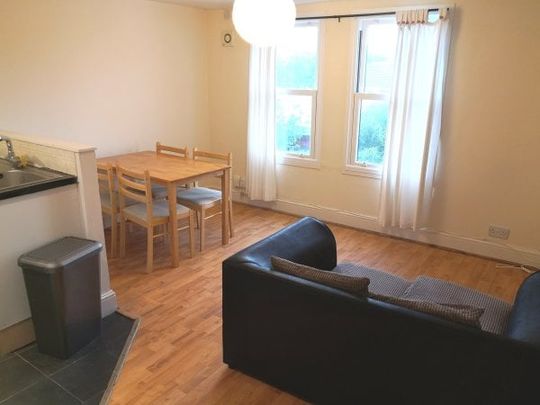 Hampshire Terrace, Southsea - Photo 1