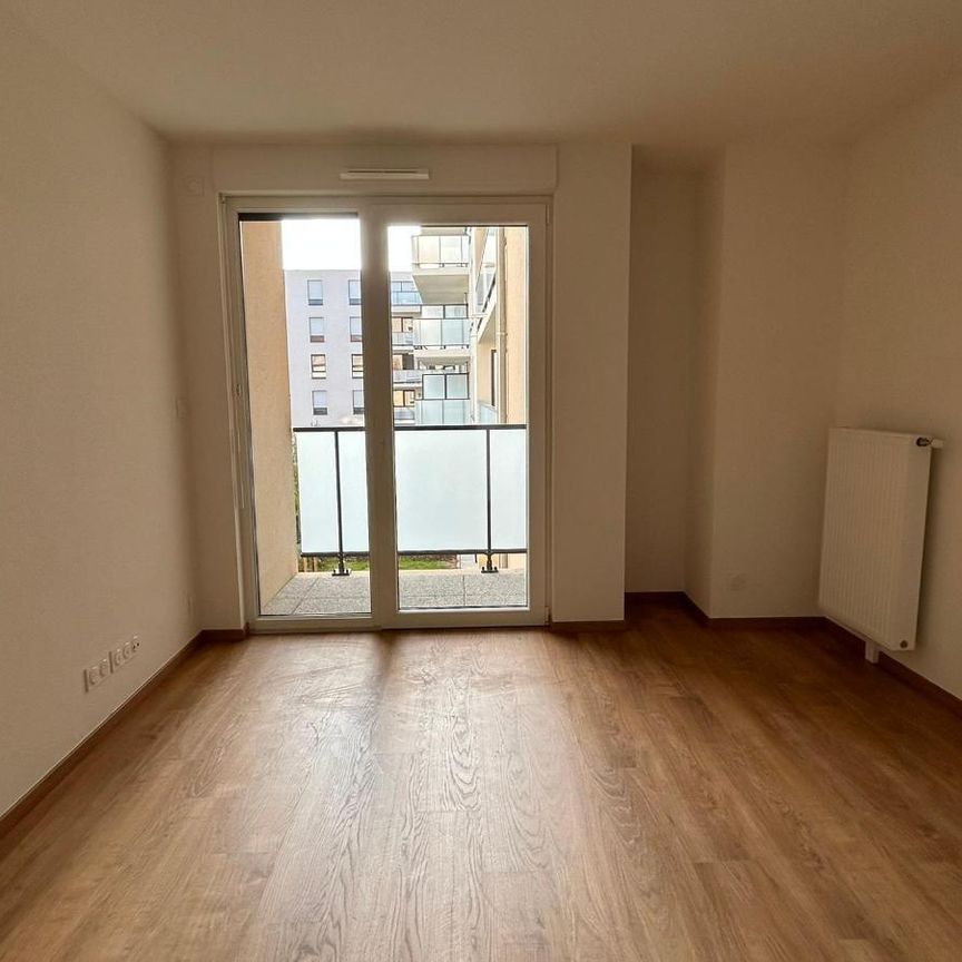 Location Appartement 1 pièce 22m² MULHOUSE 68200 - Photo 1