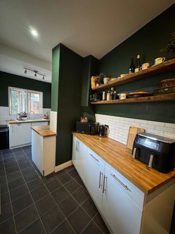 3 Bed Terraced House, Lanier Road, SE13 - Photo 3