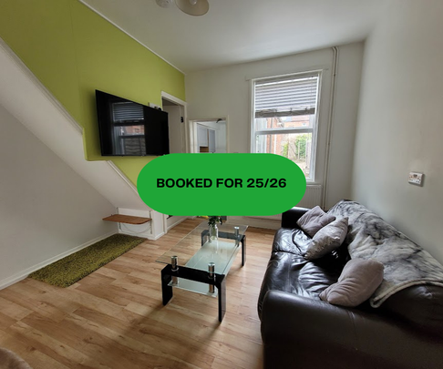 3 Bedroom, 11 Vecqueray Street – Student Accommodation Coventry - Photo 1