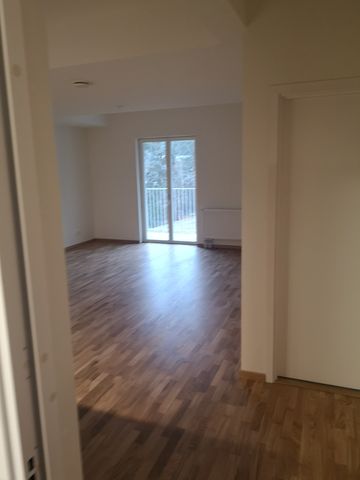 Värdsholmsgatan, Södertälje - Photo 5